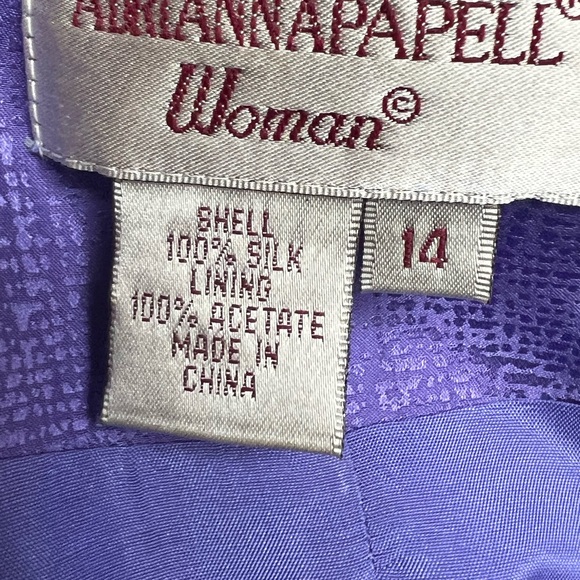 Adrianna Pappel Lavender suit. - Picture 4 of 4